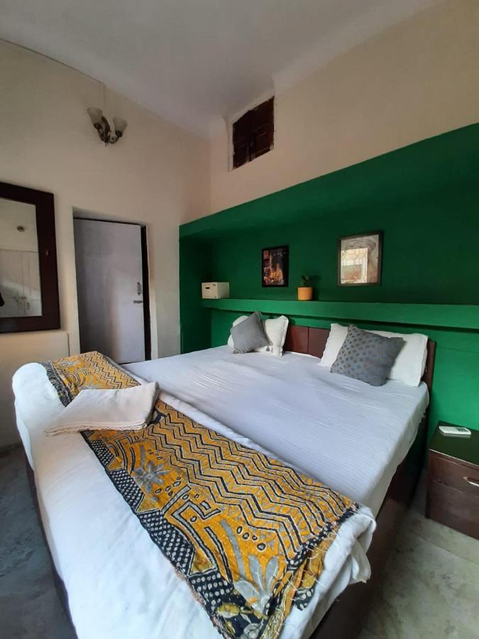 Chopal Hostel Jaipur Exteriör bild